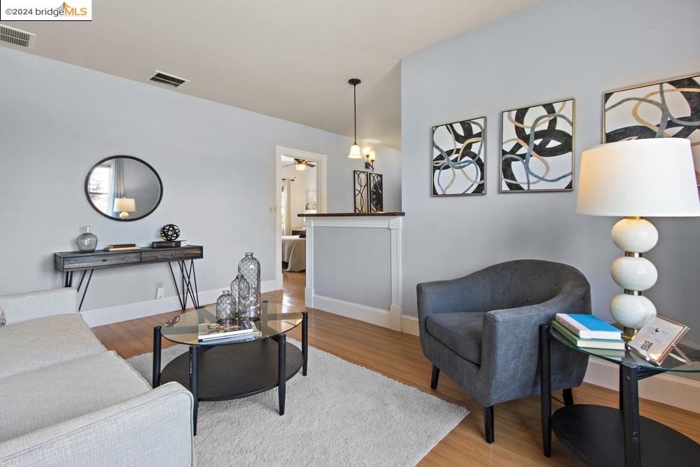 Photo #3: 41069561 Listing 