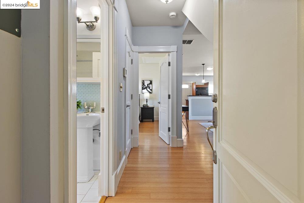 Photo #5: 41069561 Listing 