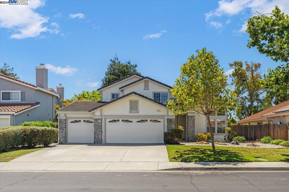 Detail Gallery Image 1 of 1 For 4472 Pomponi St, Union City,  CA 94587 - 4 Beds | 3 Baths