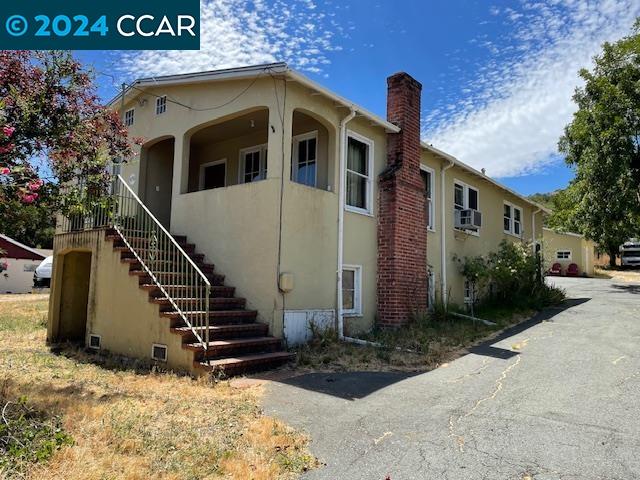 Detail Gallery Image 1 of 1 For 5790 San Pablo Dam Rd, El Sobrante,  CA 94803 - 3 Beds | 1 Baths