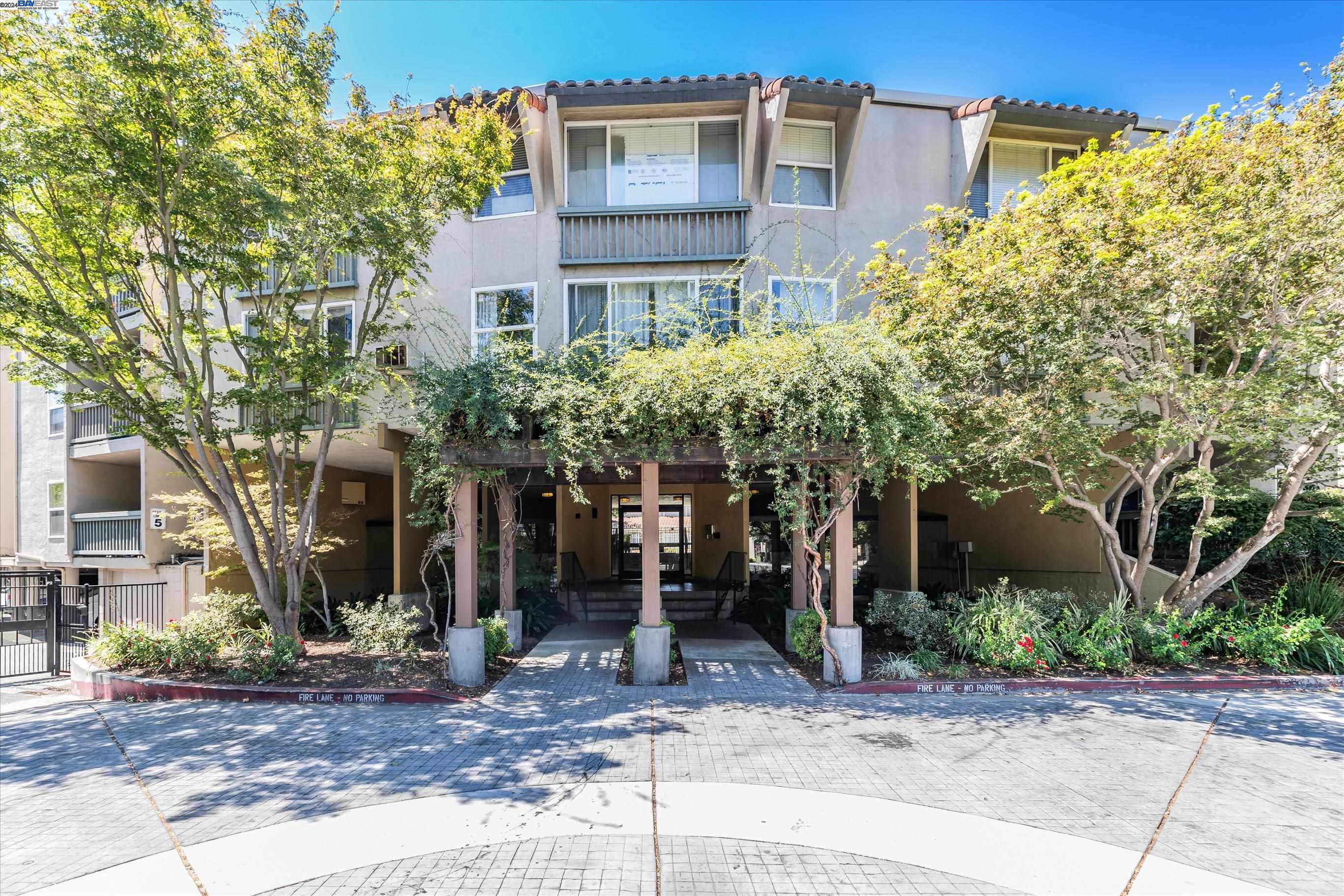 Photo #2: 41069701 Listing 