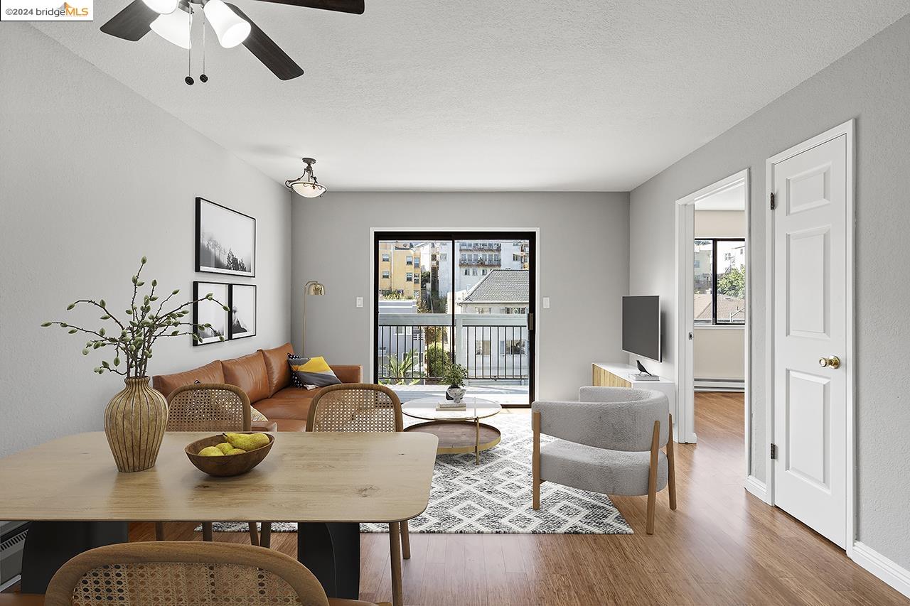 More Details about MLS # 41069703 : 2401 PARK BLVD # 7