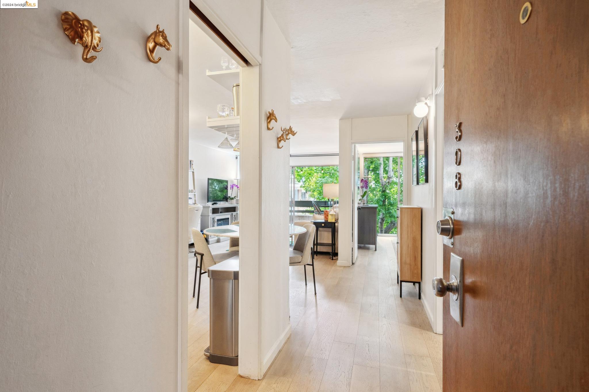 Photo #3: 41069776 Listing 