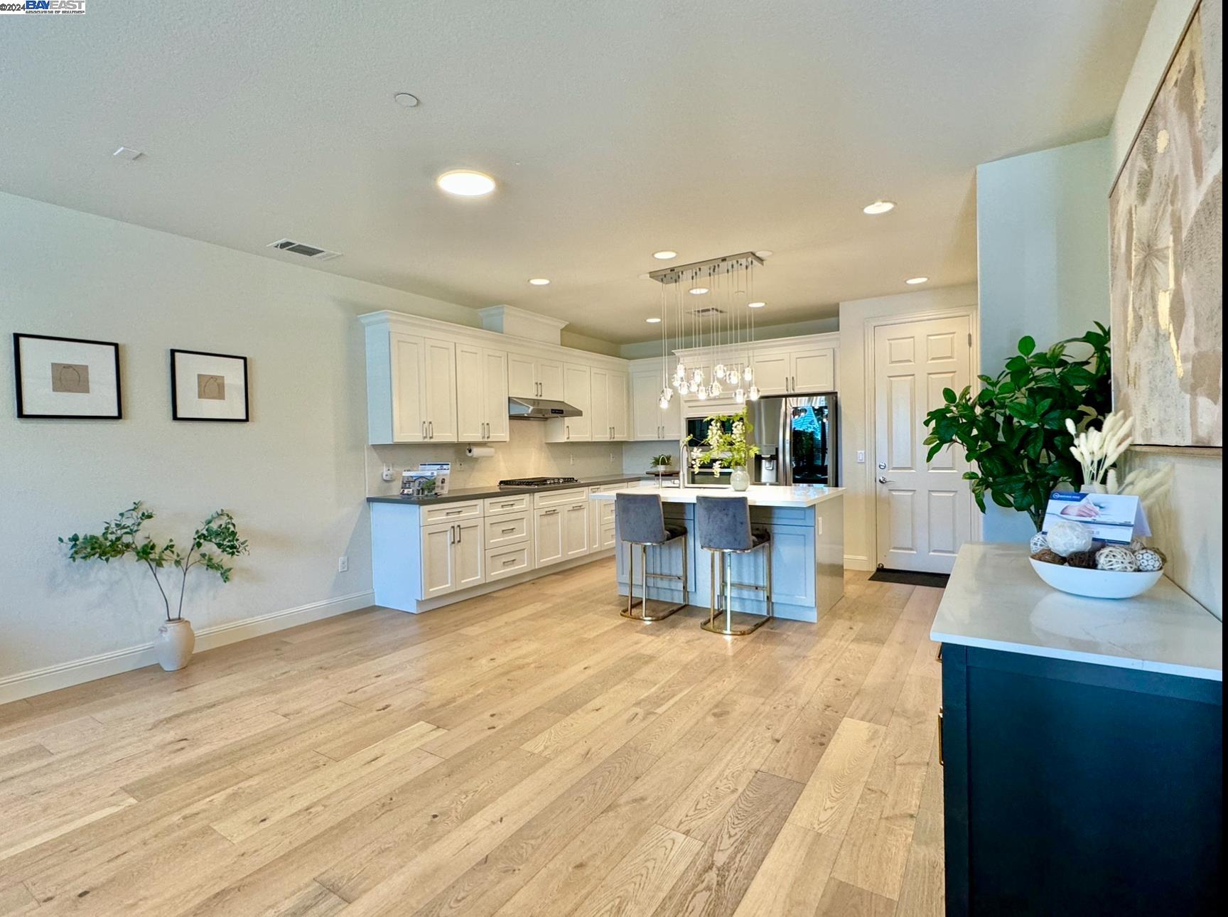 Photo #3: 41069781 Listing 