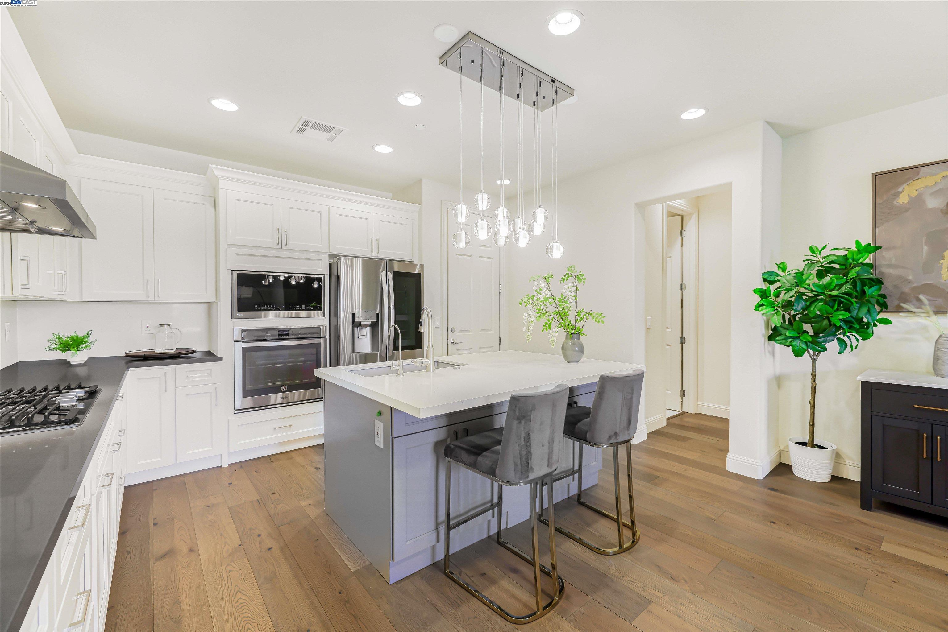 Photo #6: 41069781 Listing 
