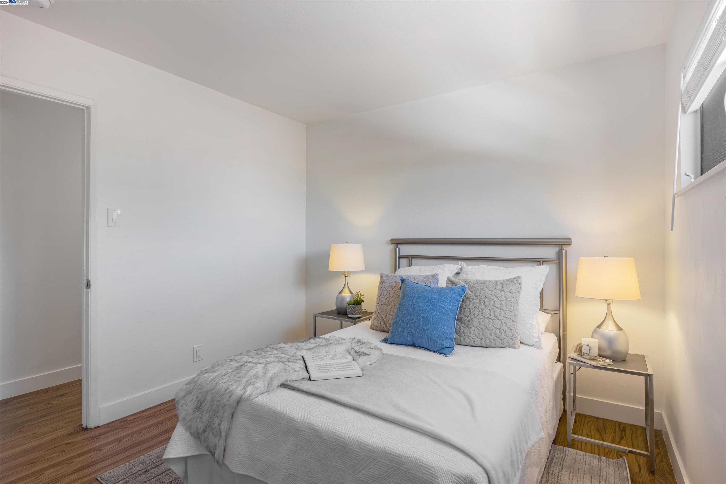 Detail Gallery Image 20 of 36 For 1943 Vining Dr, San Leandro,  CA 94579 - 3 Beds | 2 Baths
