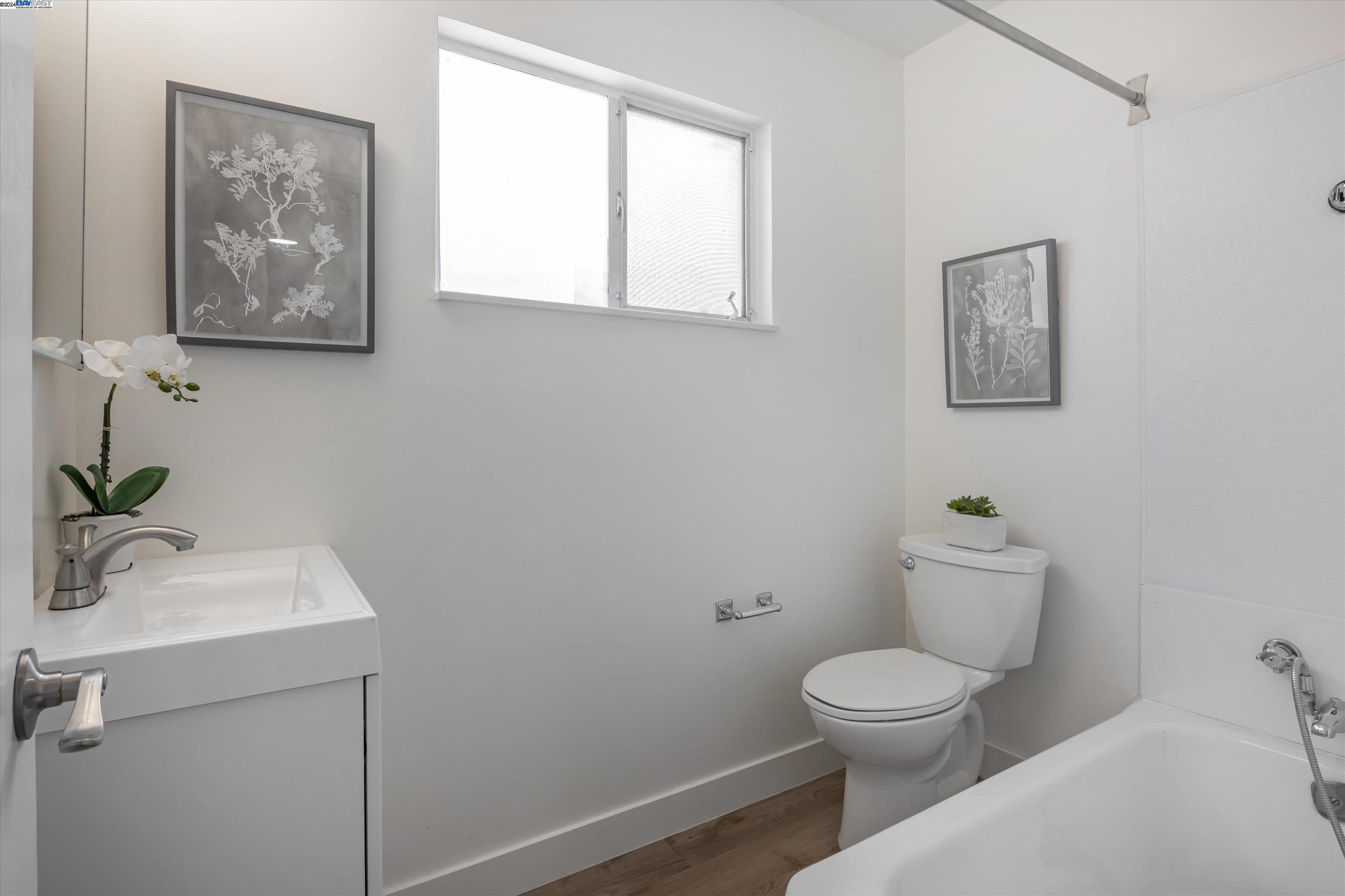 Detail Gallery Image 27 of 36 For 1943 Vining Dr, San Leandro,  CA 94579 - 3 Beds | 2 Baths