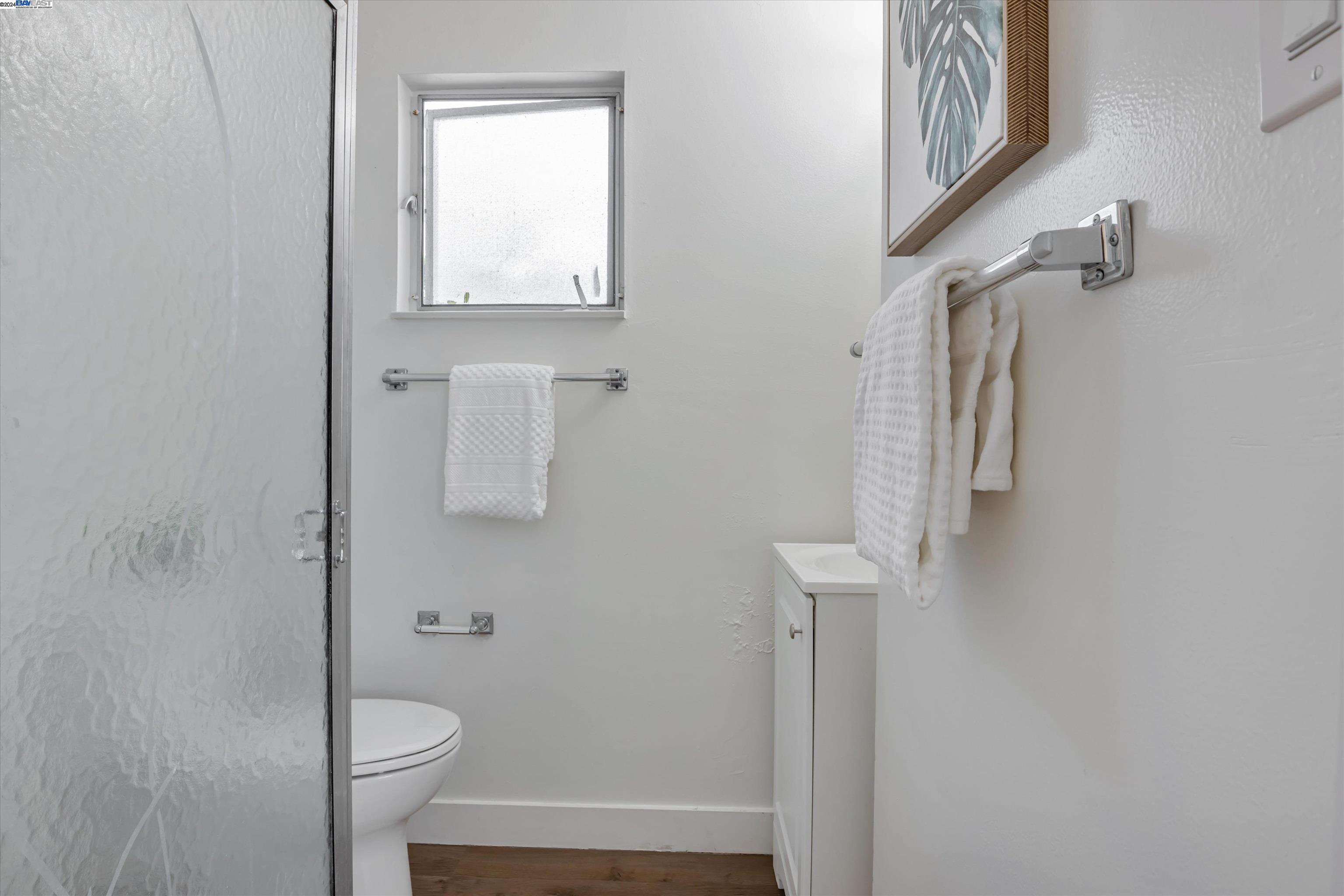 Detail Gallery Image 28 of 36 For 1943 Vining Dr, San Leandro,  CA 94579 - 3 Beds | 2 Baths