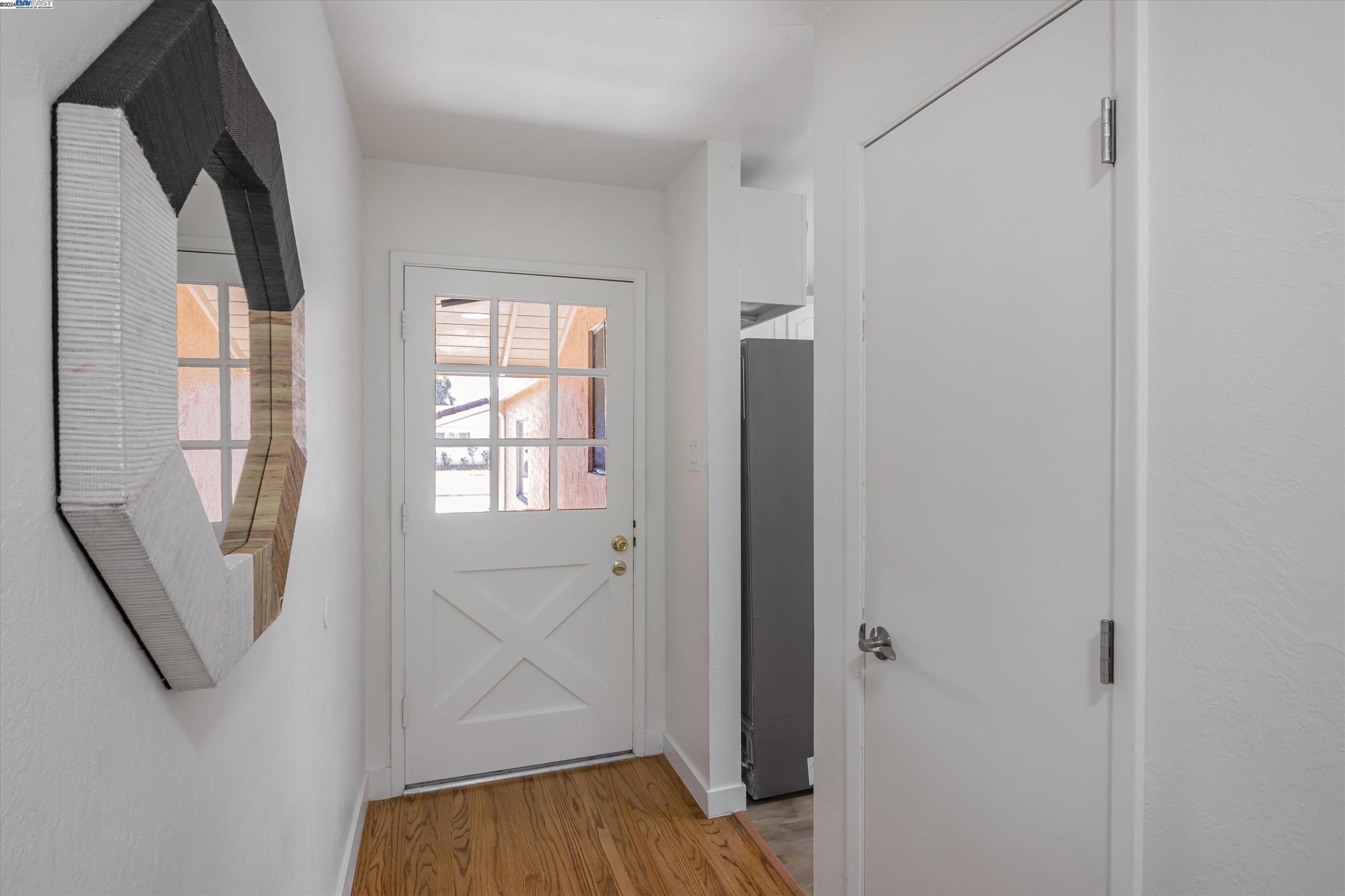 Detail Gallery Image 5 of 36 For 1943 Vining Dr, San Leandro,  CA 94579 - 3 Beds | 2 Baths