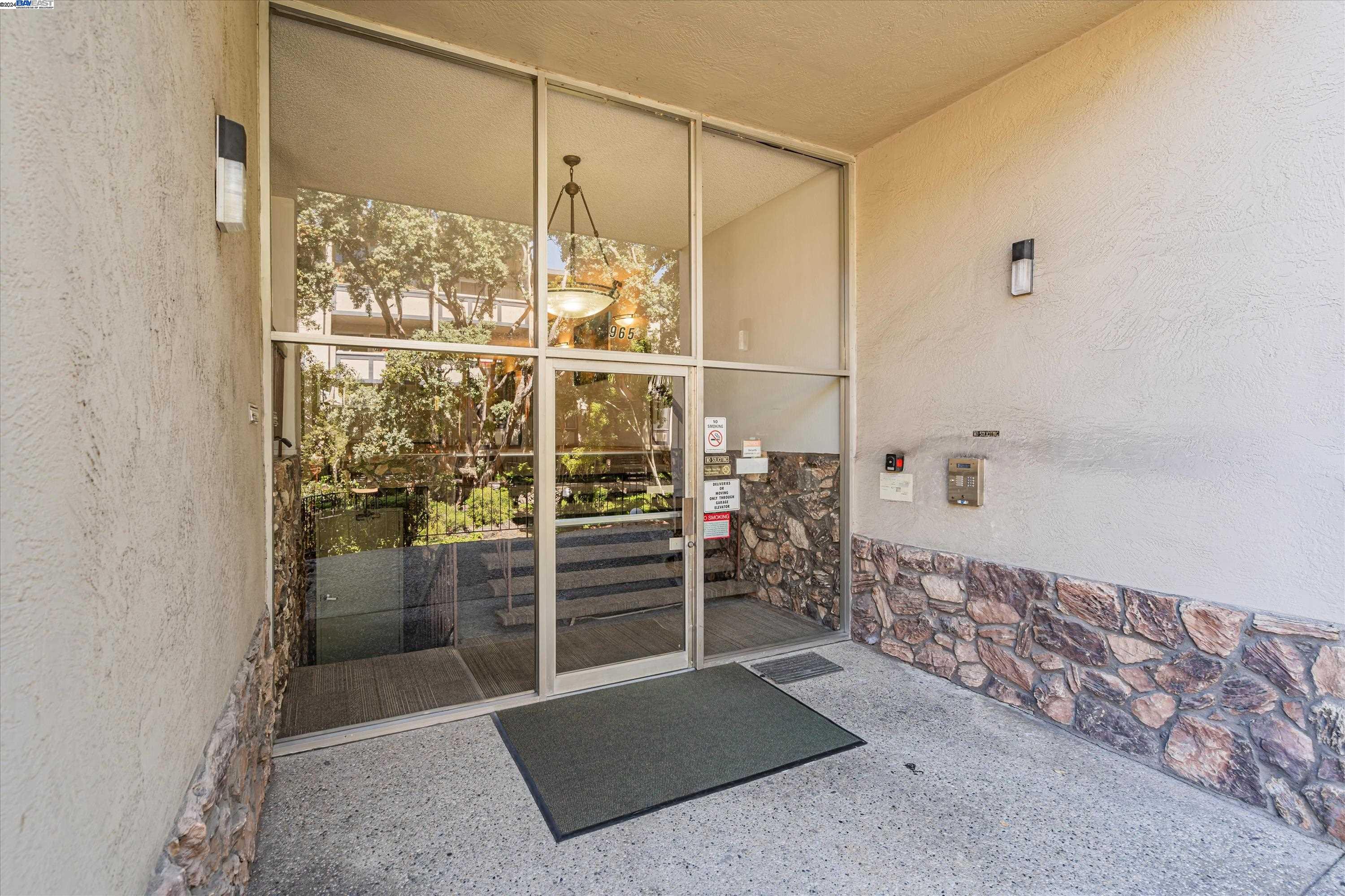 Photo #2: 41069876 Listing 