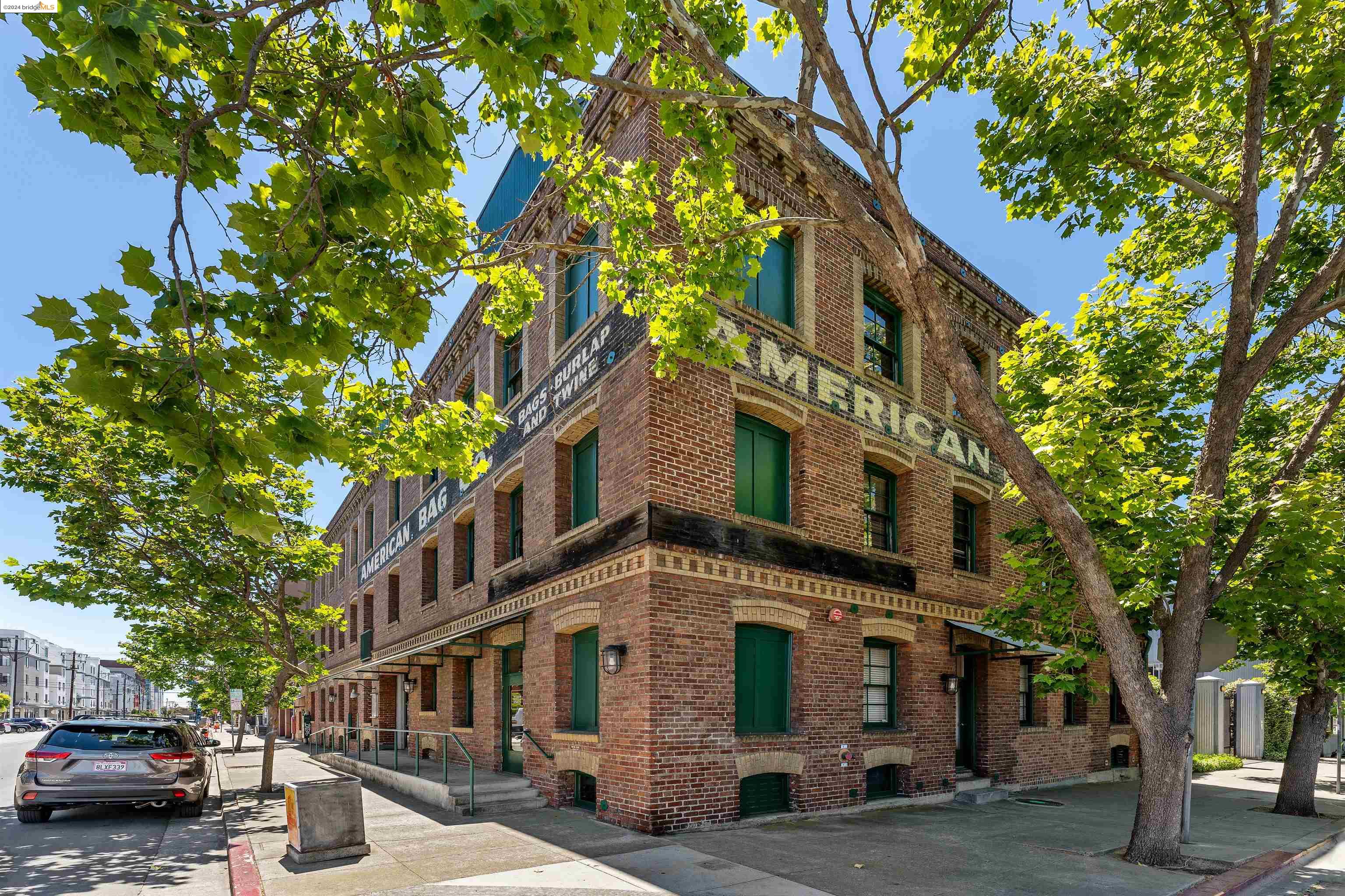 Detail Gallery Image 1 of 1 For Harrison St, Oakland,  CA 94607 - – Beds | – Baths