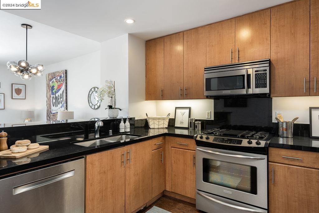 Photo #2: 41069909 Listing 