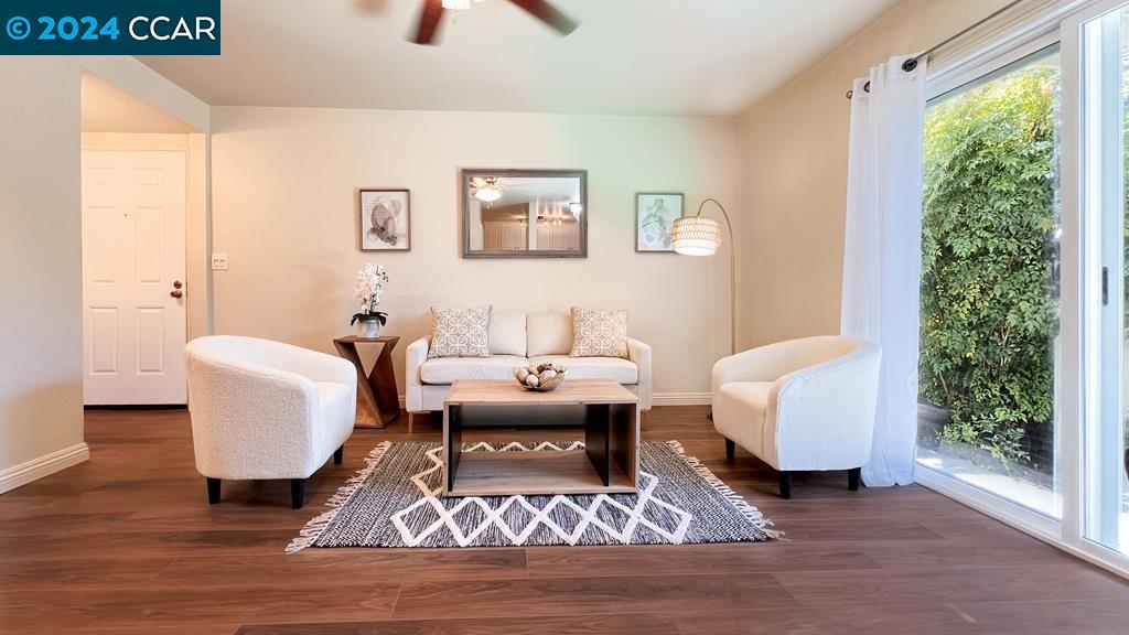 More Details about MLS # 41069913 : 2520 WALTERS WAY # 7