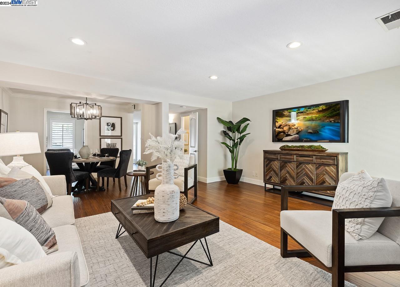 MLS: 41069923 Condo For Sale