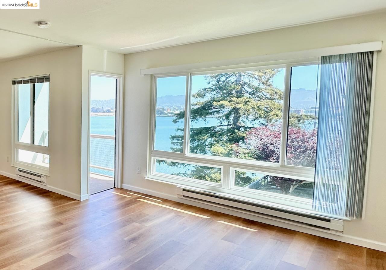 MLS: 41069934 Condo For Sale