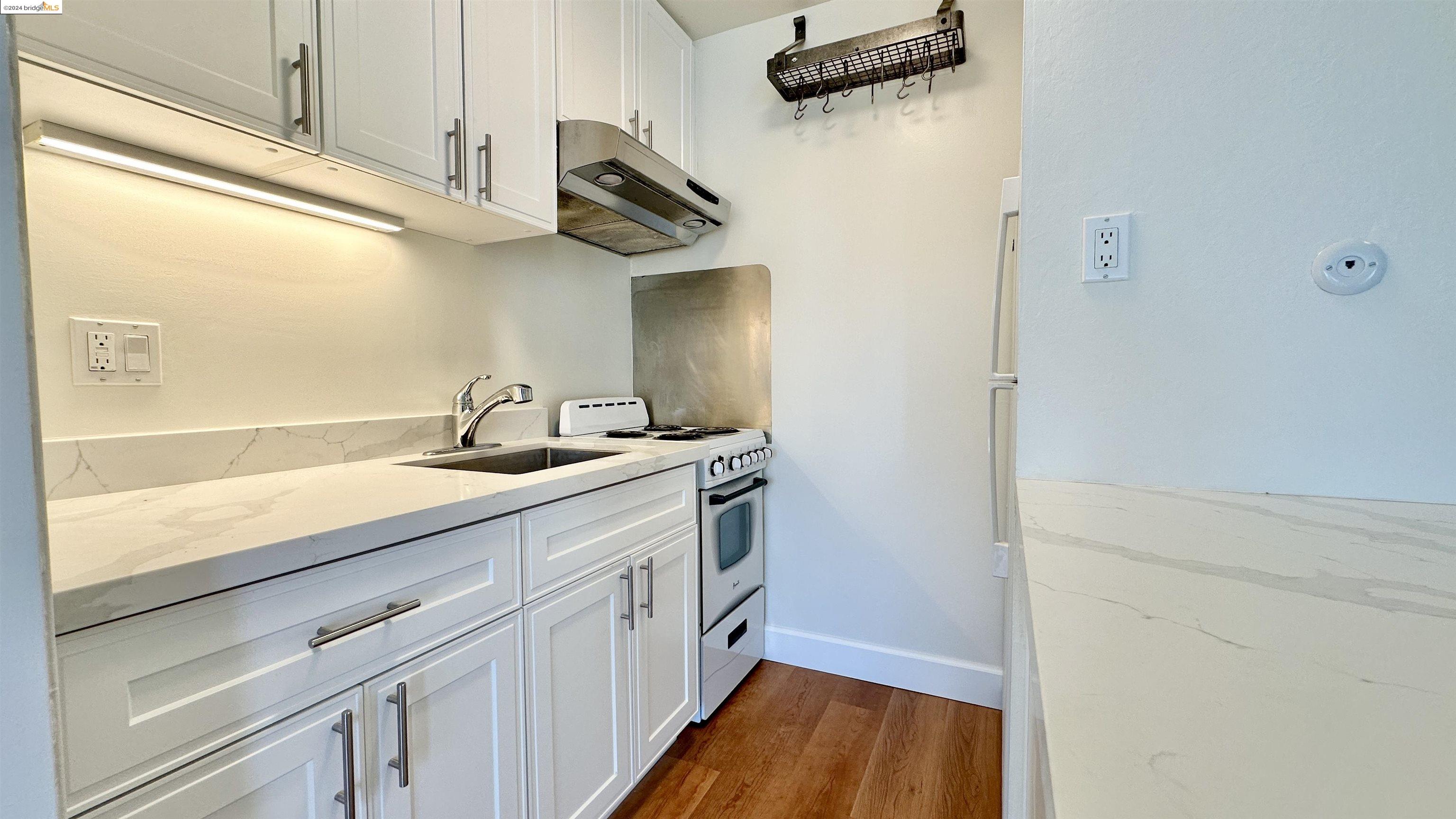 Photo #5: 41069934 Listing 