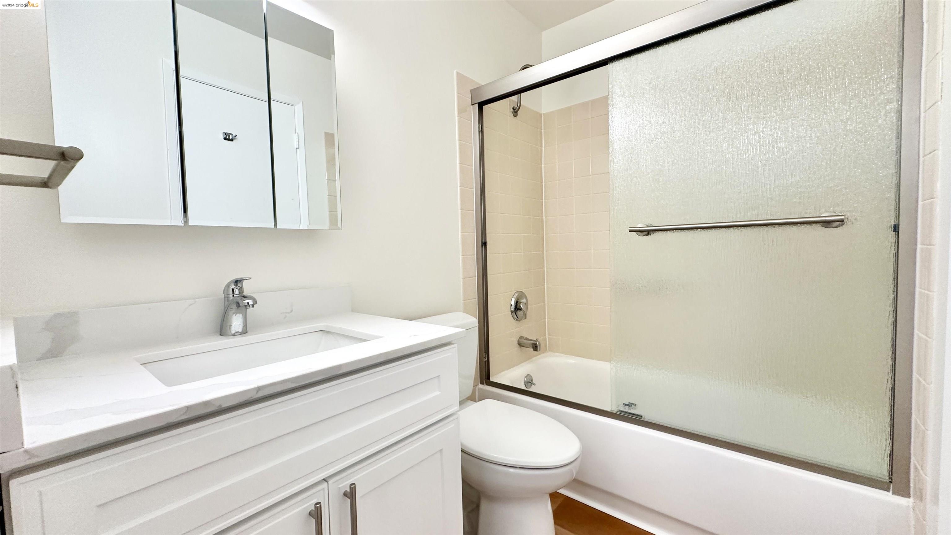 Photo #6: 41069934 Listing 