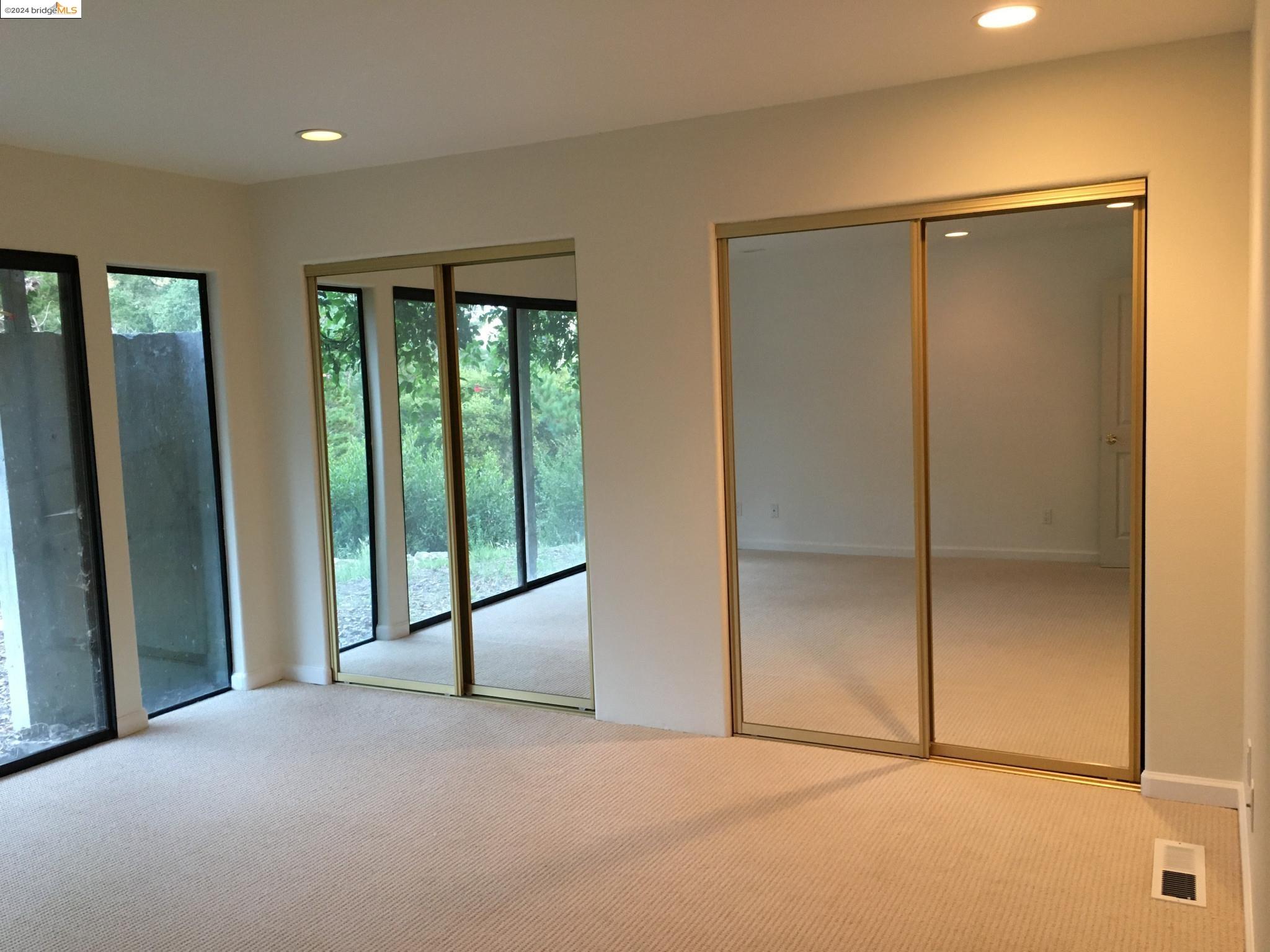 Detail Gallery Image 32 of 38 For 25435 Hidden Mesa Rd, Monterey,  CA 93940 - 3 Beds | 2/1 Baths