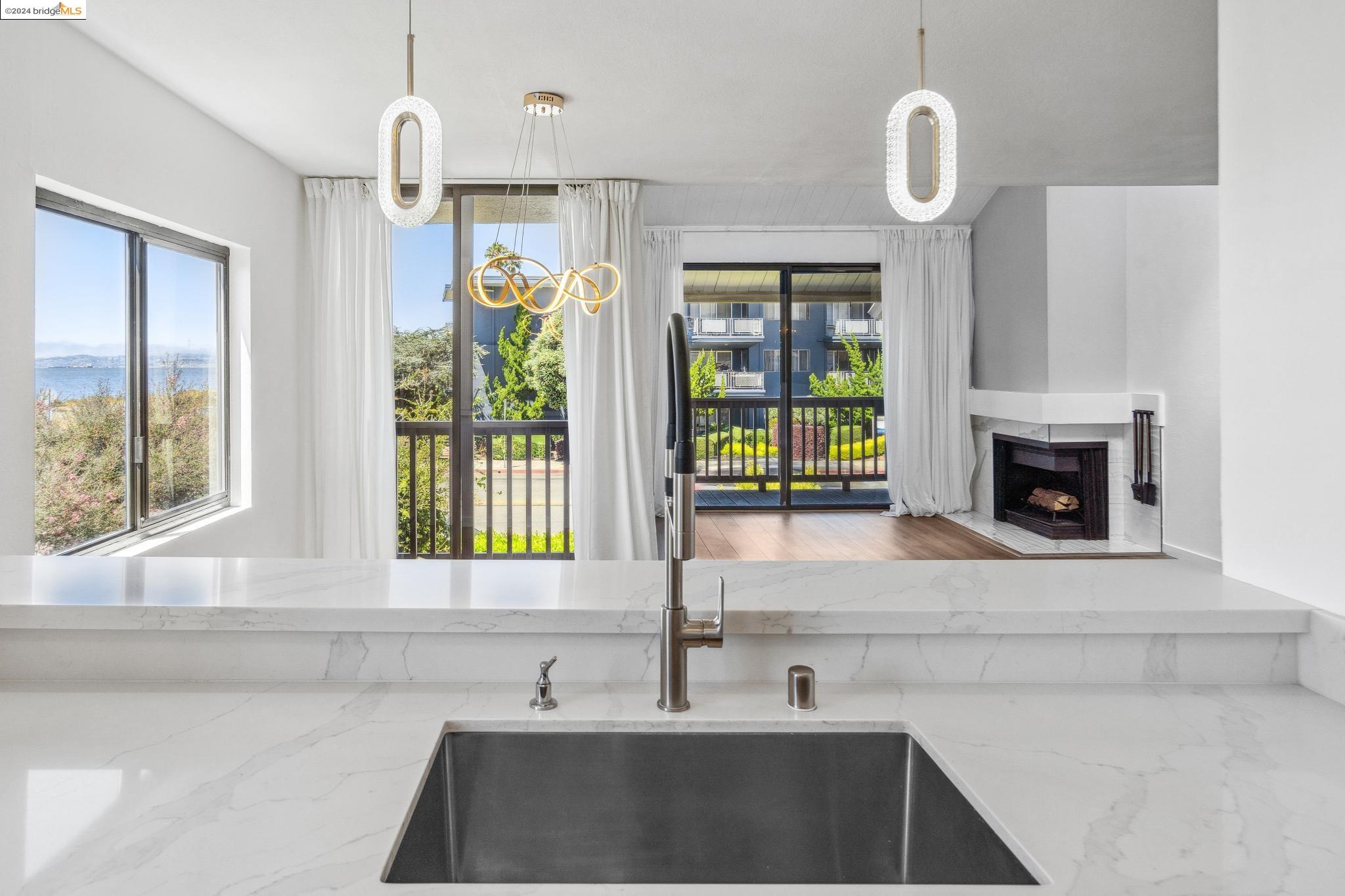 Photo #5: 41069979 Listing 