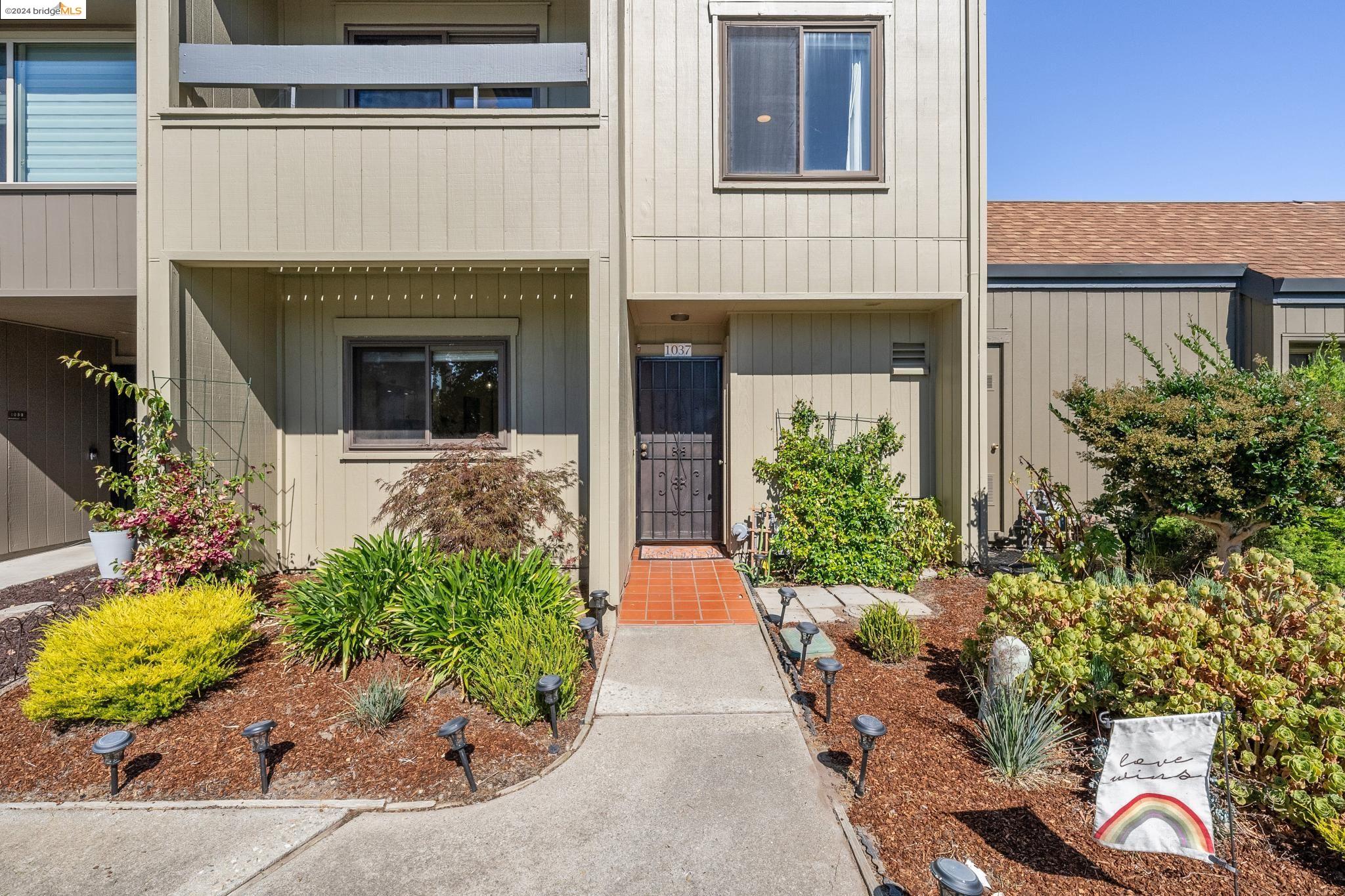 Photo #2: 41069987 Listing 