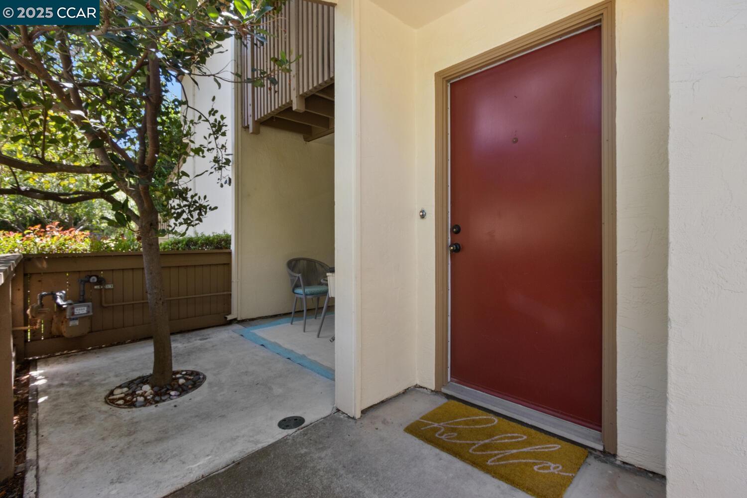 Photo #2: 41070003 Listing 