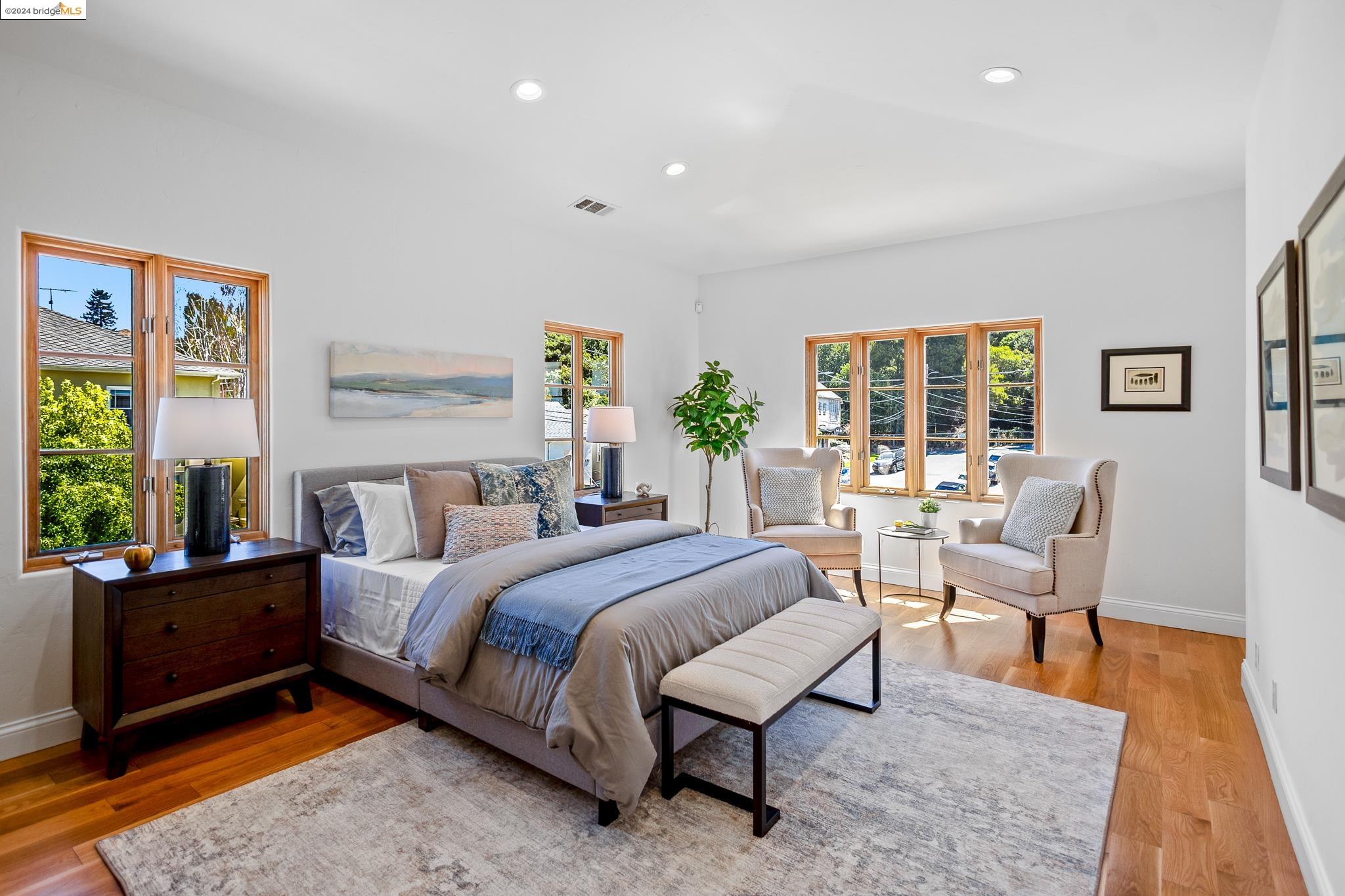 Detail Gallery Image 29 of 60 For 761 Haddon Place, Oakland,  CA 94610 - 4 Beds | 2/1 Baths