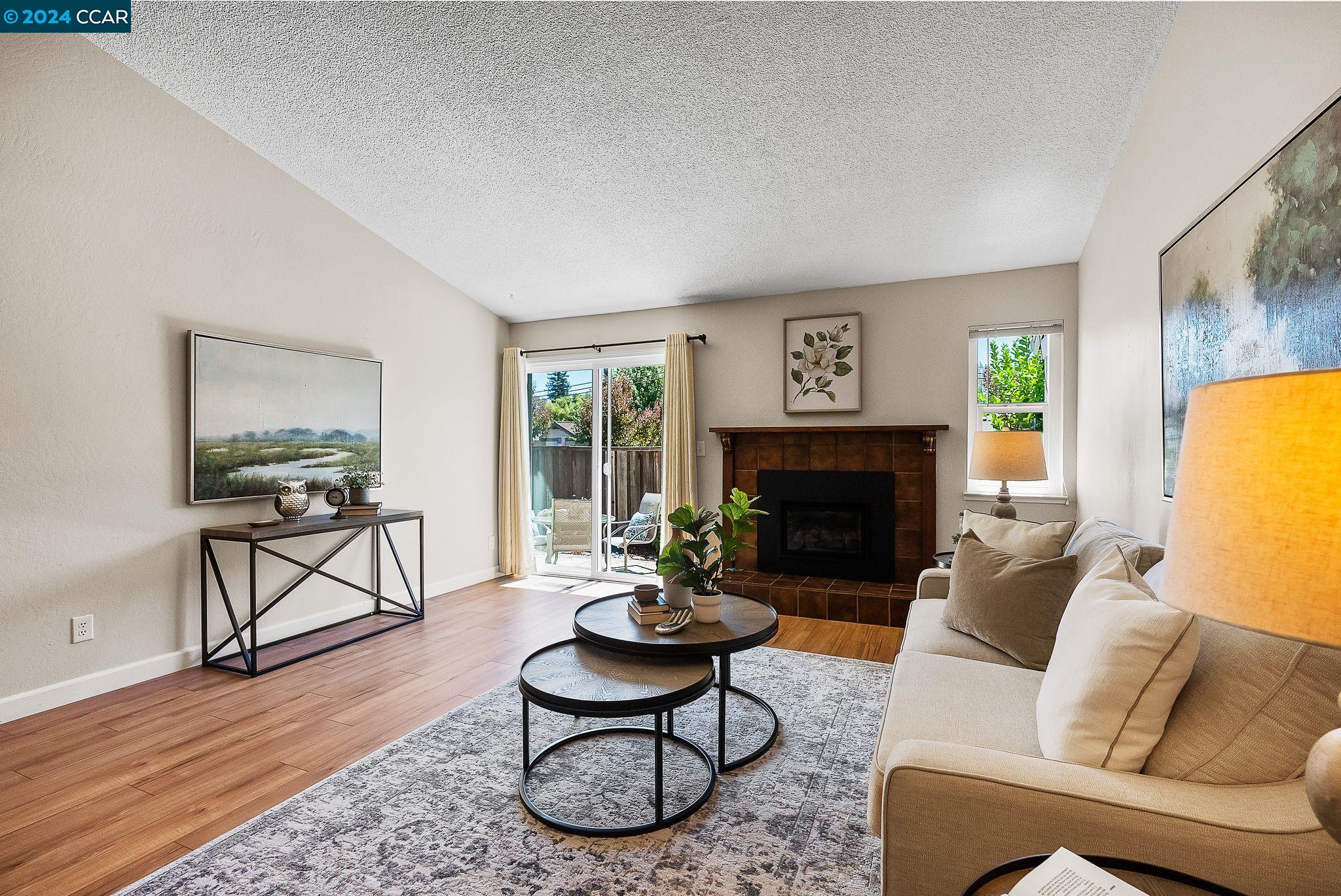 Photo #6: 41070029 Listing 
