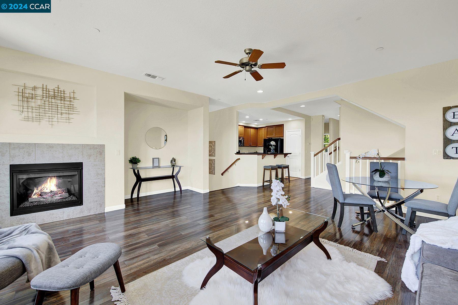 Photo #6: 41070093 Listing 