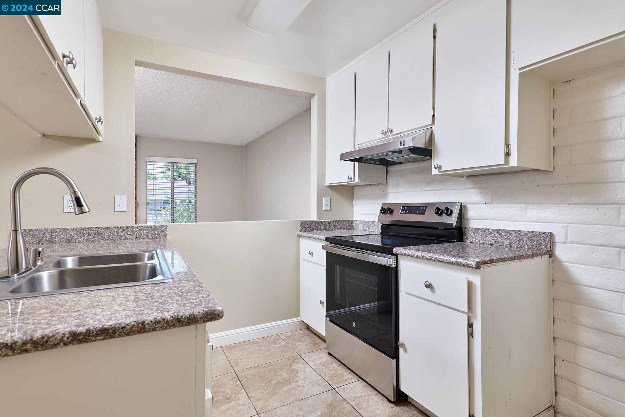 Photo #5: 41070099 Listing 