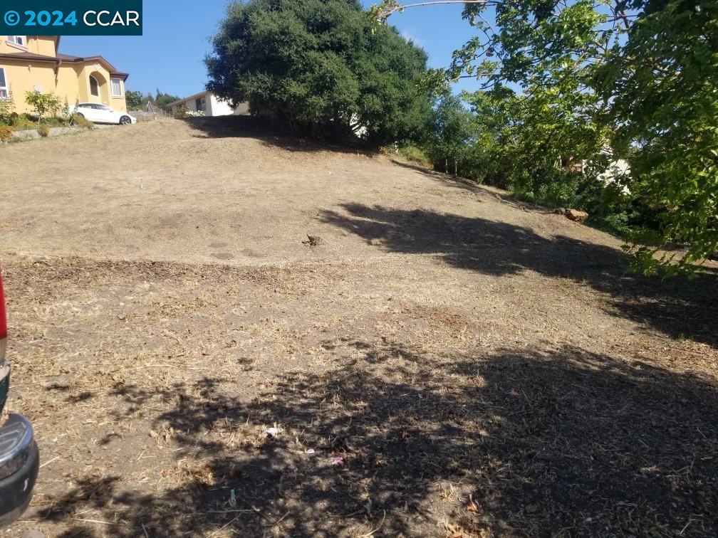 Detail Gallery Image 3 of 3 For 2525 Brandt St., Pinole,  CA 94564 - – Beds | – Baths