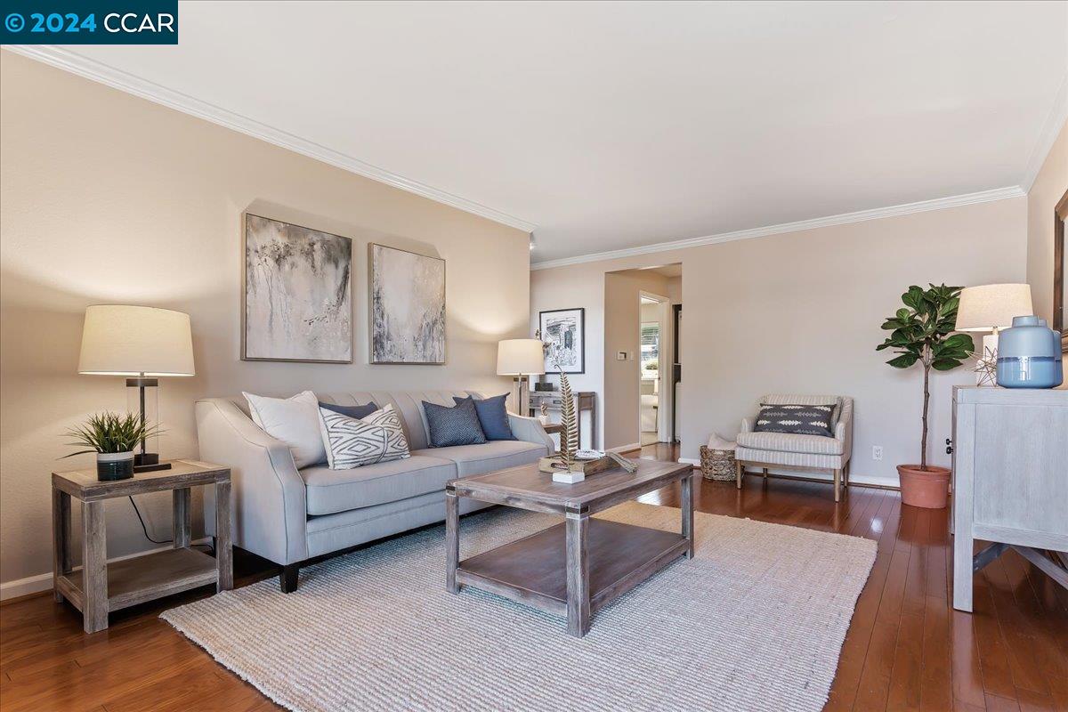 Photo #4: 41070125 Listing 