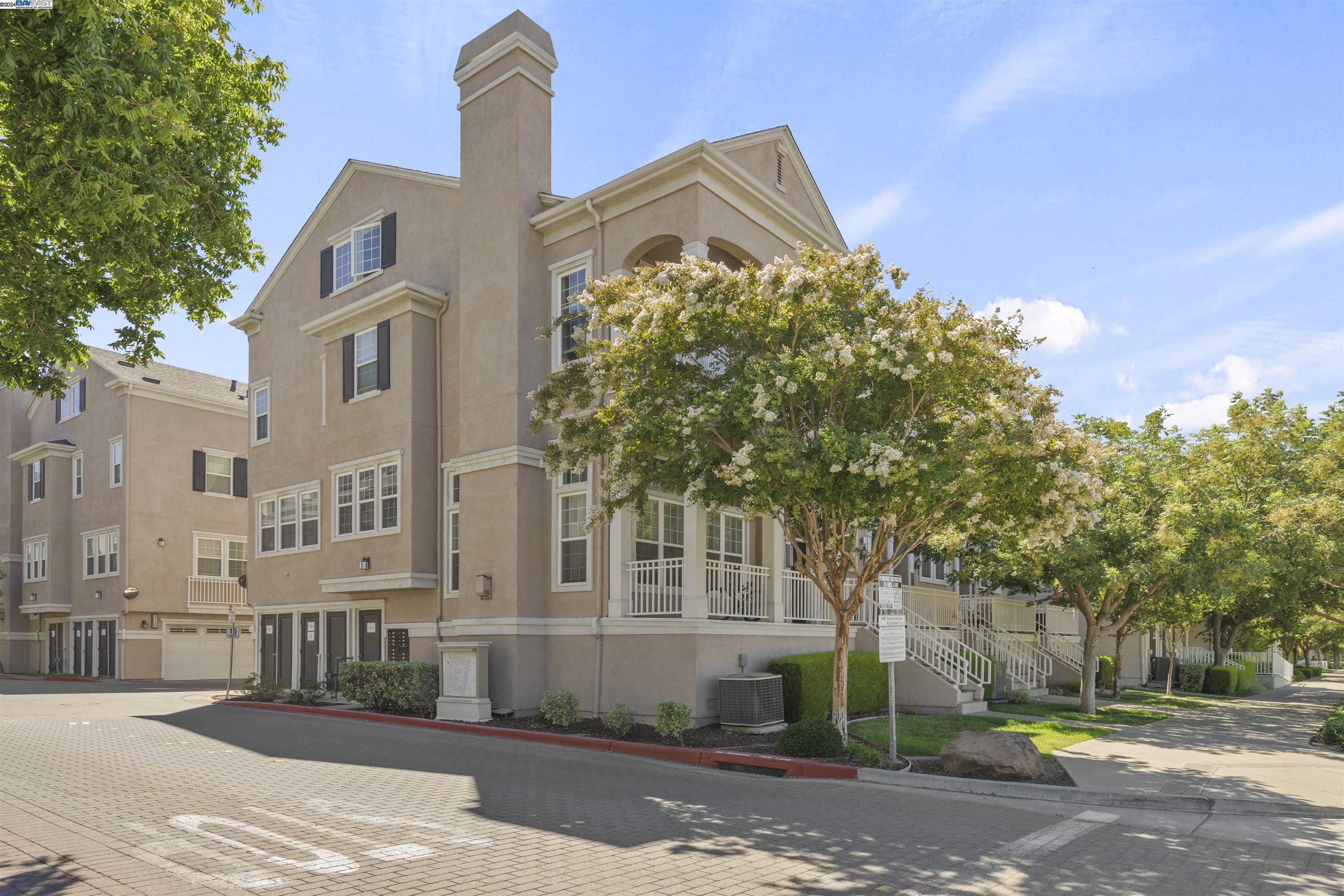 Photo #2: 41070133 Listing 