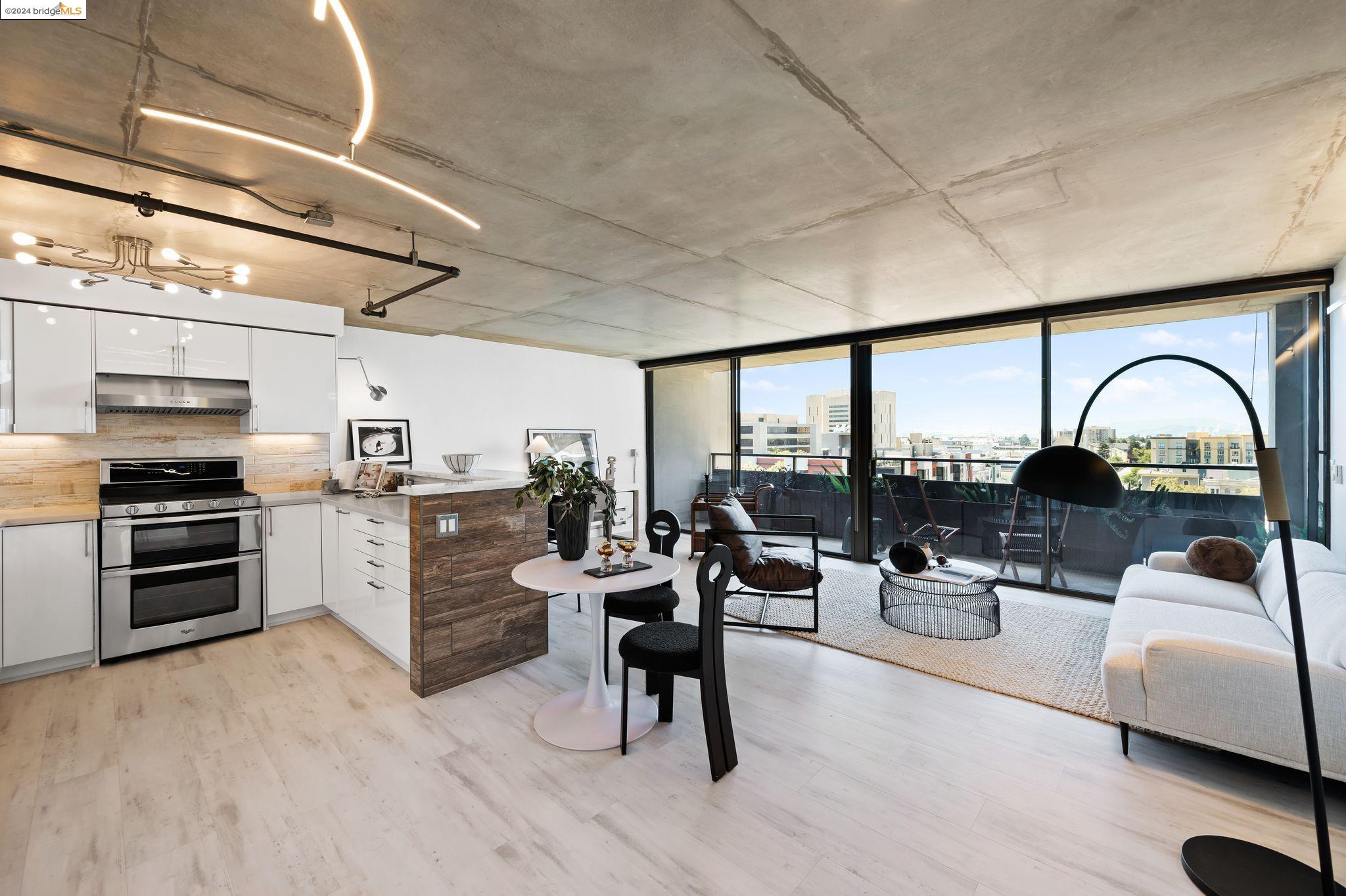 Photo #6: 41070186 Listing 