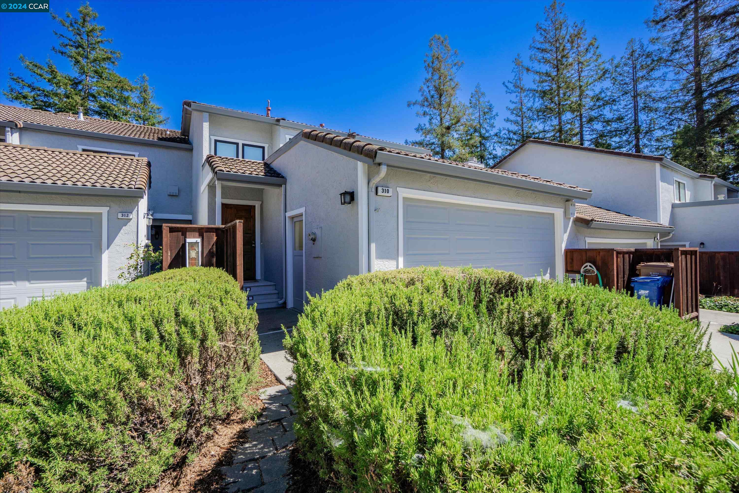 Photo #2: 41070204 Listing 