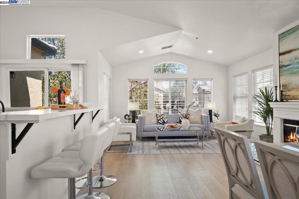 Photo #6: 41070225 Listing 