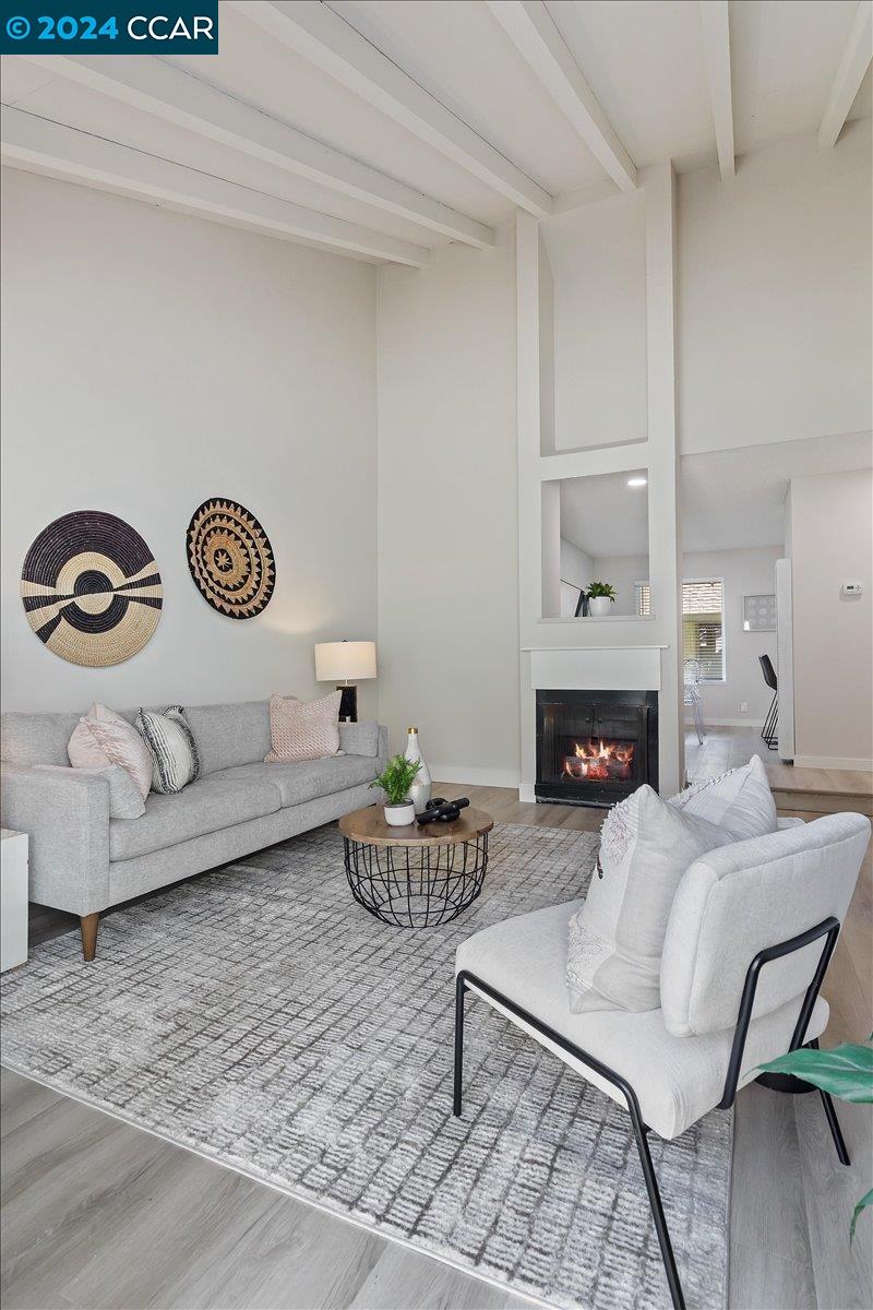Photo #5: 41070242 Listing 
