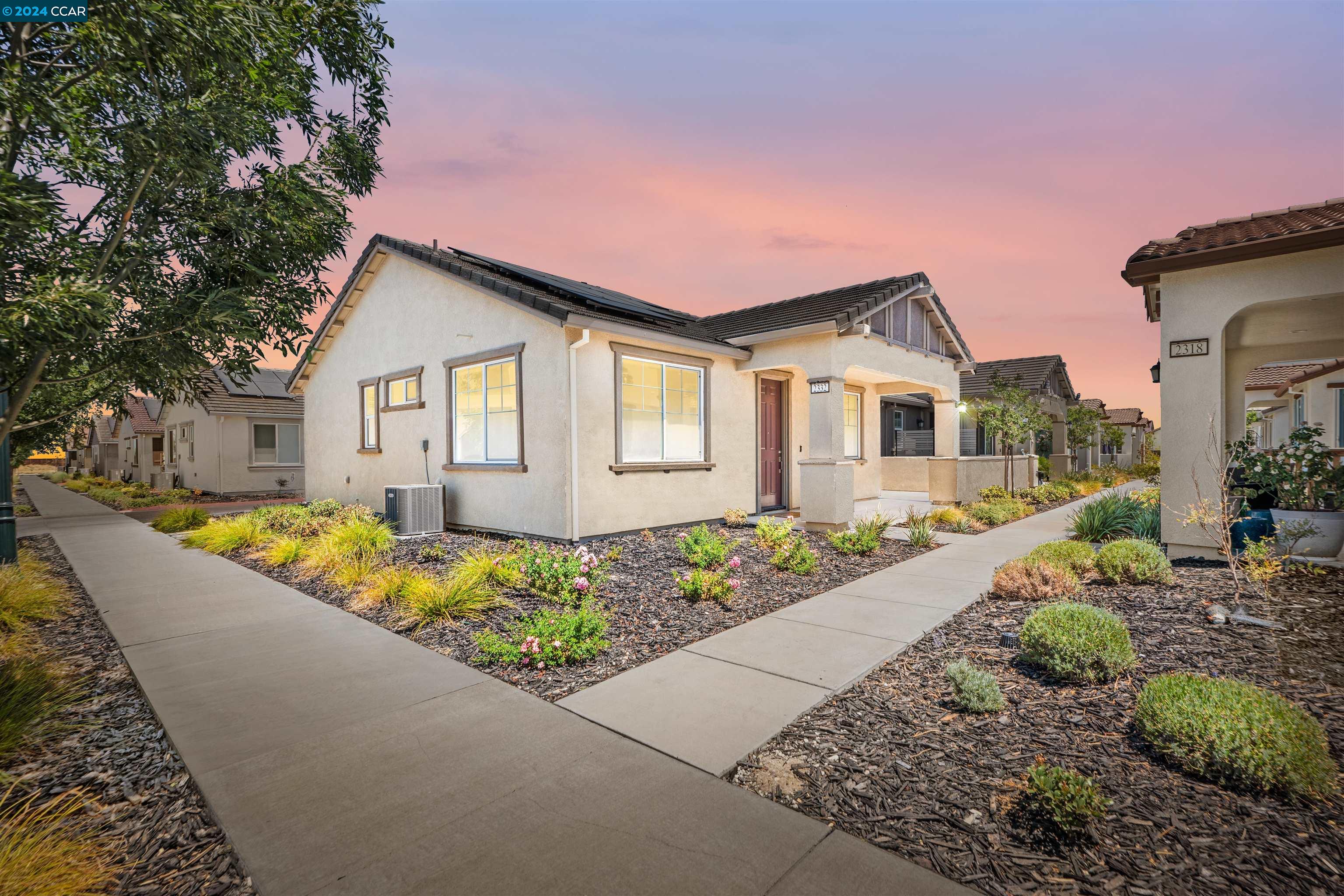 Detail Gallery Image 1 of 50 For 2332 Rustic Oak Lane, Rio Vista,  CA 94571-5318 - 2 Beds | 2 Baths