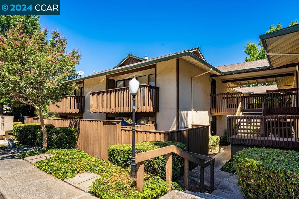 MLS: 41070359 Condo For Sale