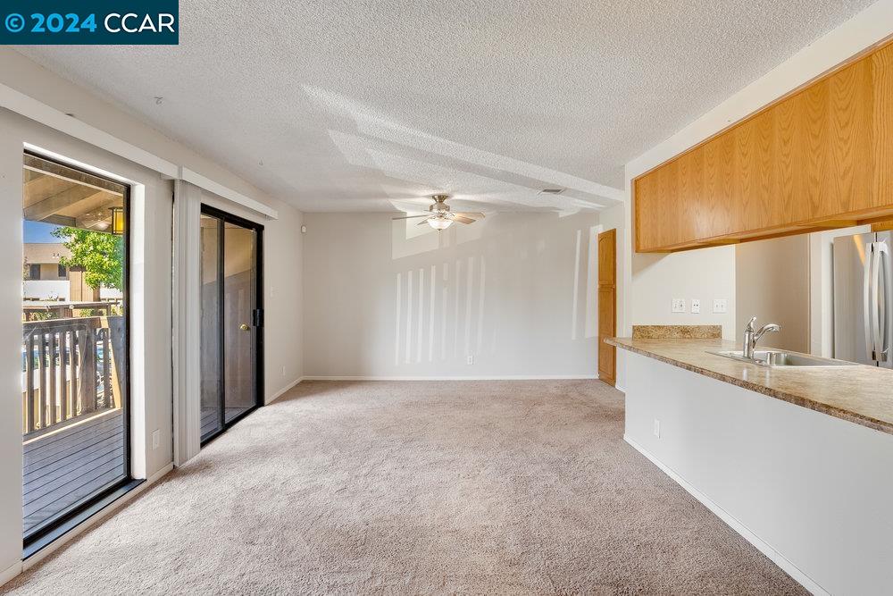 Photo #10: 41070359 Listing: Photo #10