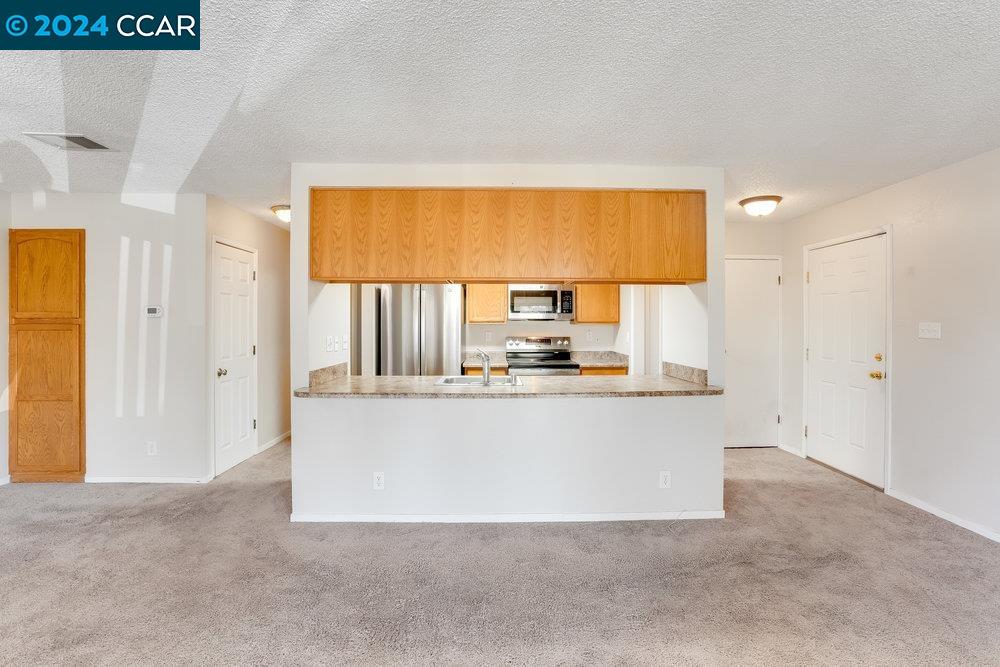 Photo #12: 41070359 Listing: Photo #12