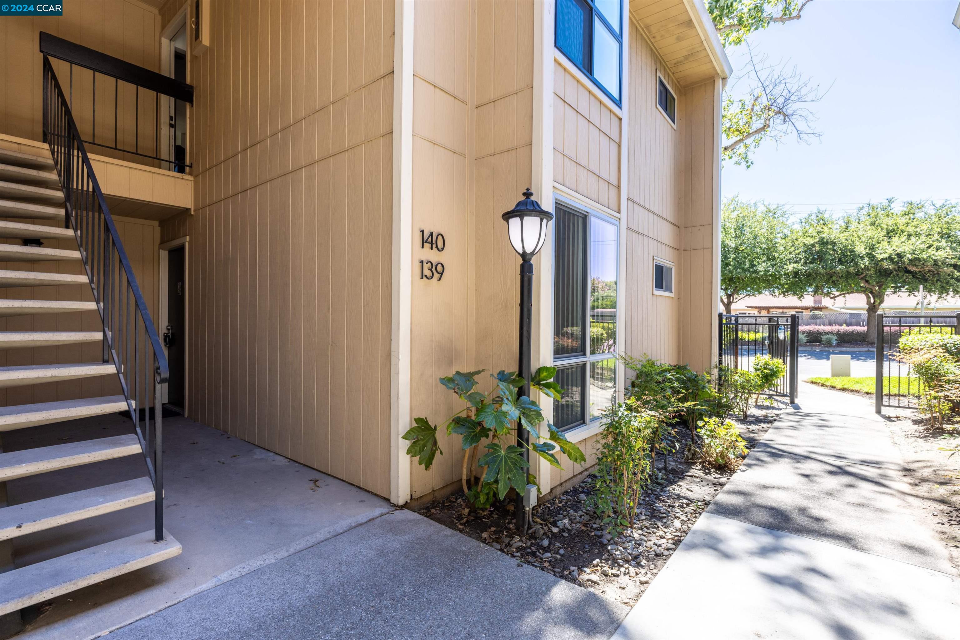 Photo #2: 41070505 Listing 