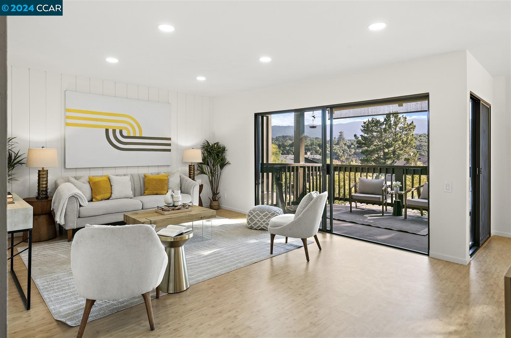 Detail Gallery Image 1 of 1 For 3317 Brittan Ave #8,  San Carlos,  CA 94070 - 2 Beds | 2 Baths