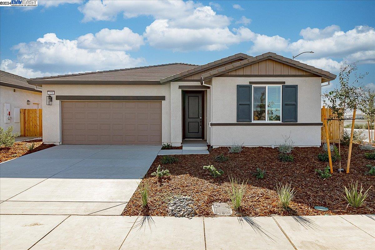 Detail Gallery Image 1 of 1 For 2998 Girdwood St, Manteca,  CA 95337 - 3 Beds | 2 Baths