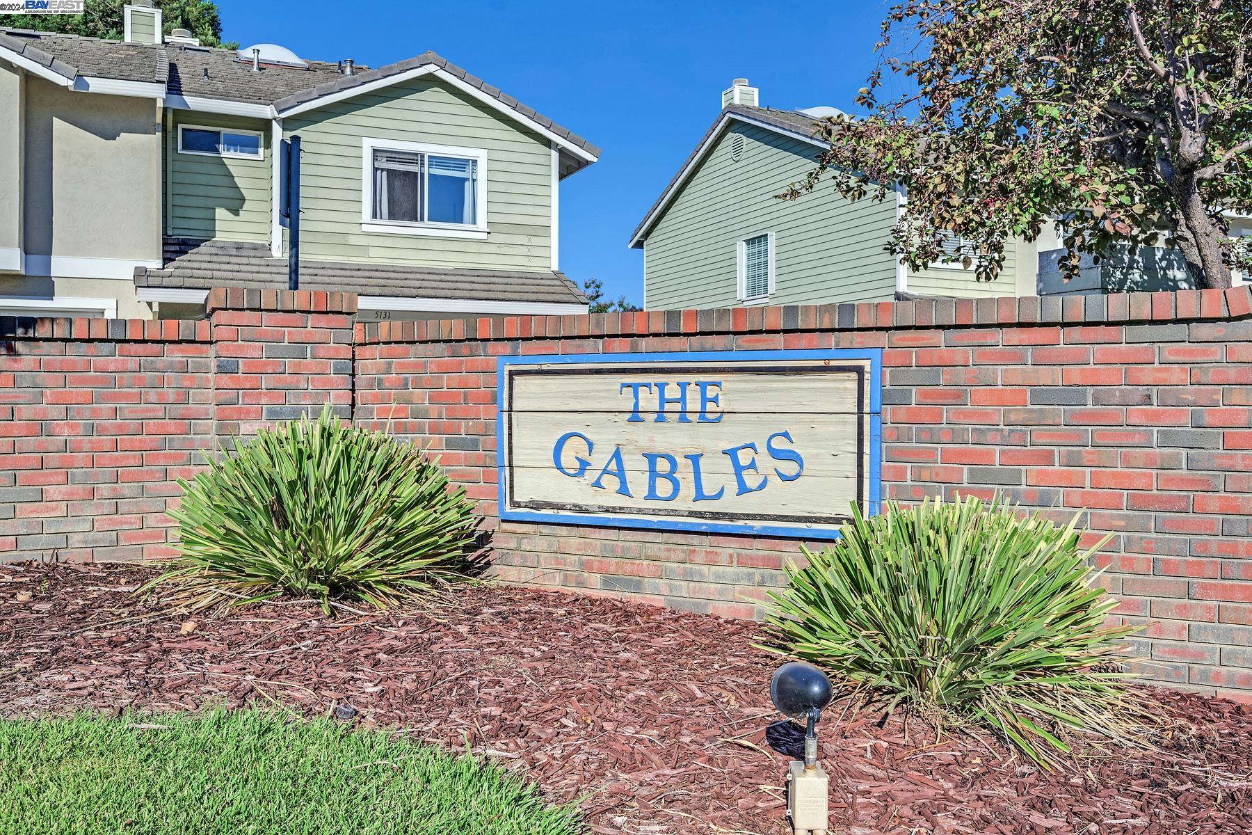 More Details about MLS # 41070616 : 34754 JOVAN TERRACE