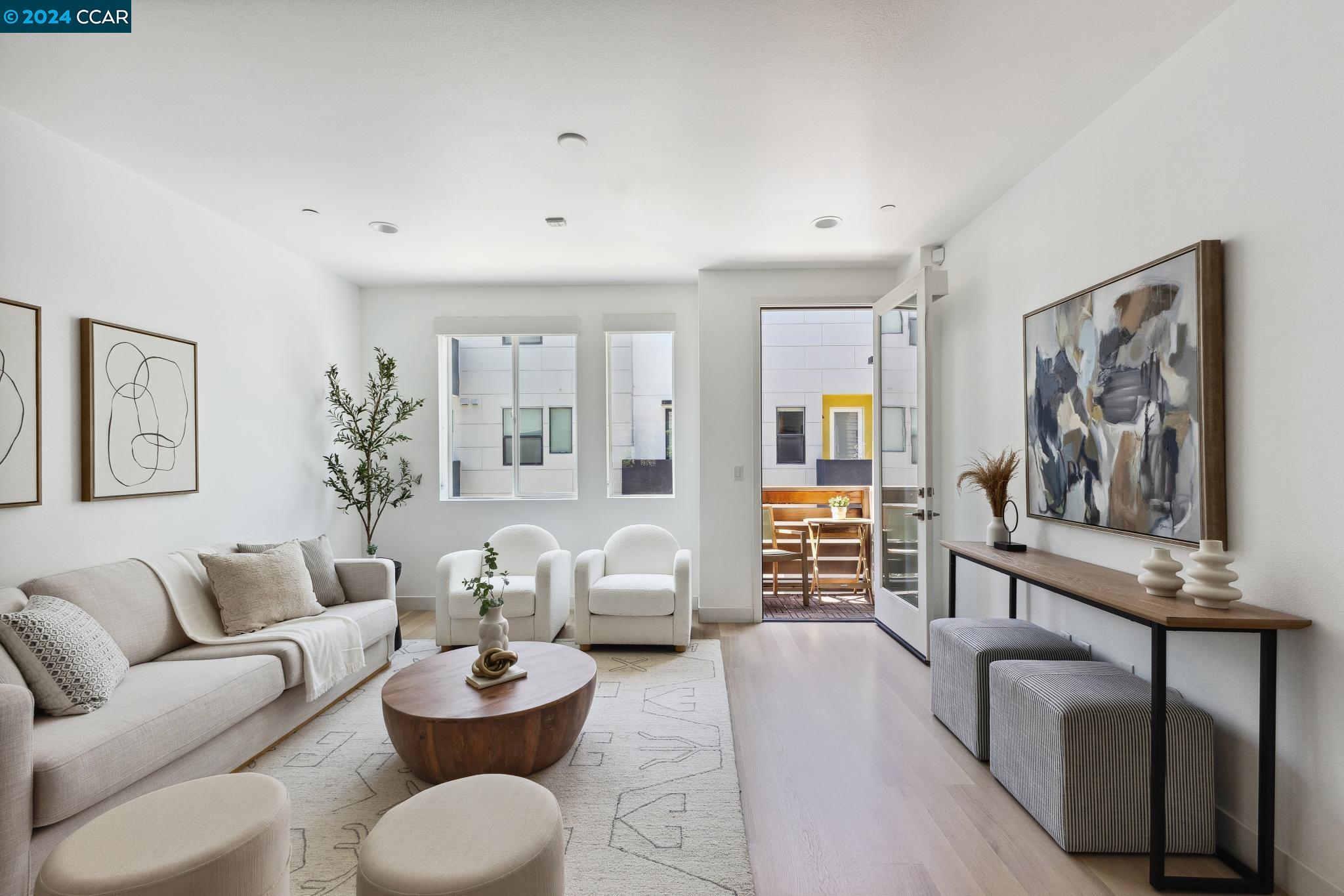 Photo #2: 41070619 Listing 
