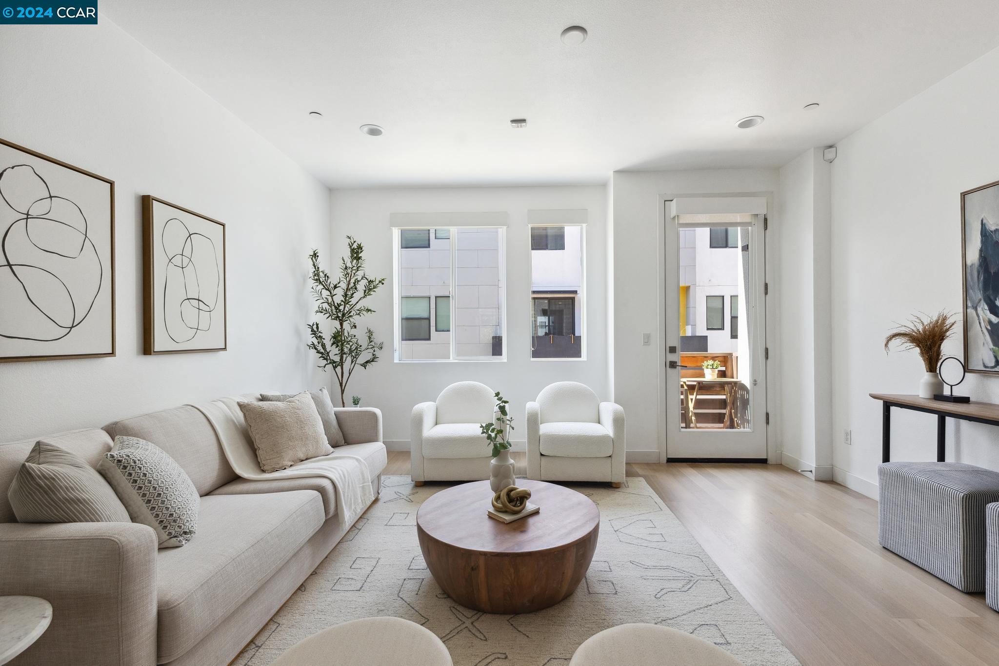 Photo #5: 41070619 Listing 