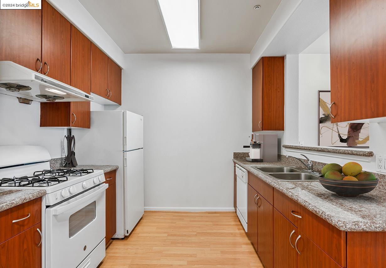 Photo #3: 41070628 Listing 