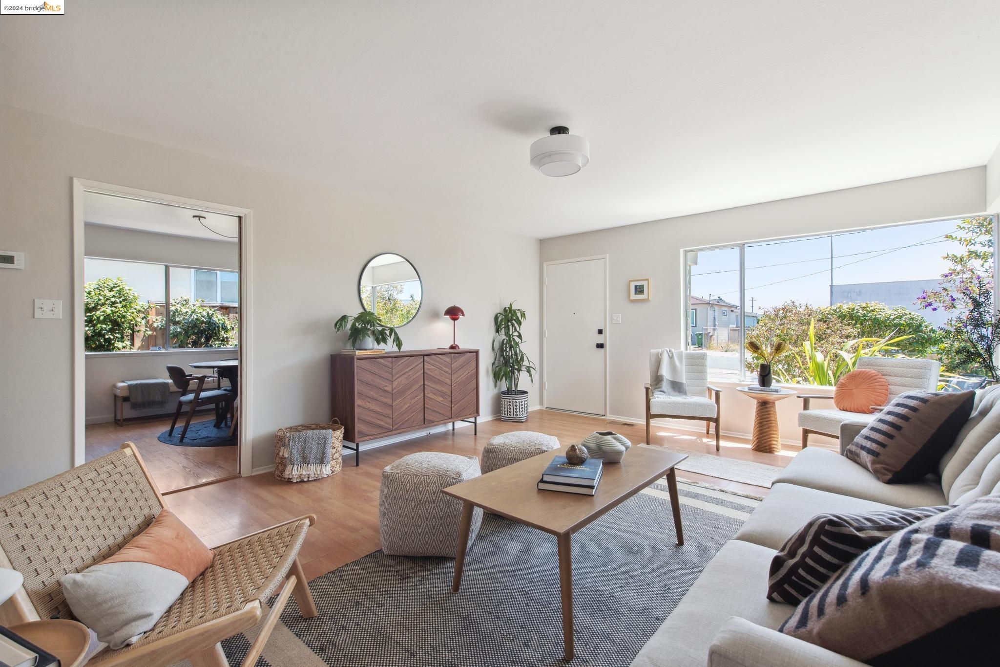 Detail Gallery Image 1 of 1 For 6725 Portola Dr, El Cerrito,  CA 94530 - 2 Beds | 1/1 Baths