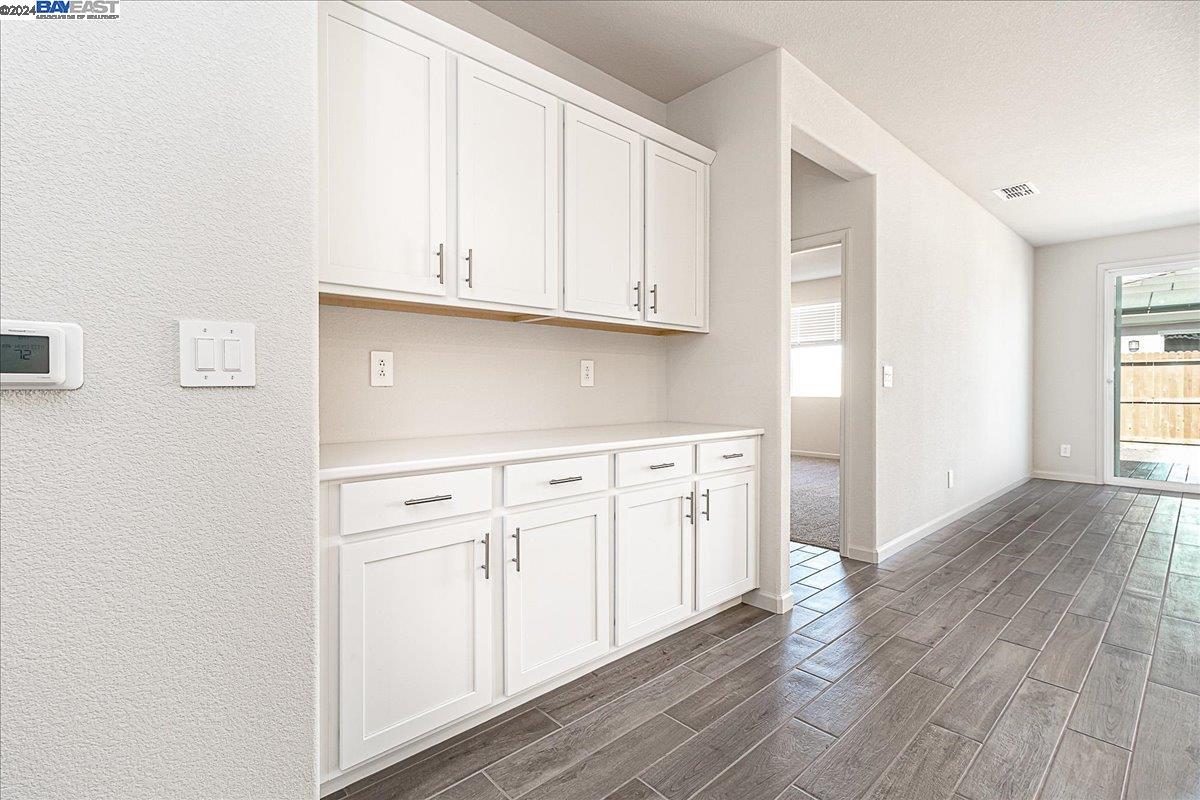 Detail Gallery Image 12 of 32 For 2999 Fairbanks St, Manteca,  CA 95337 - 4 Beds | 2 Baths