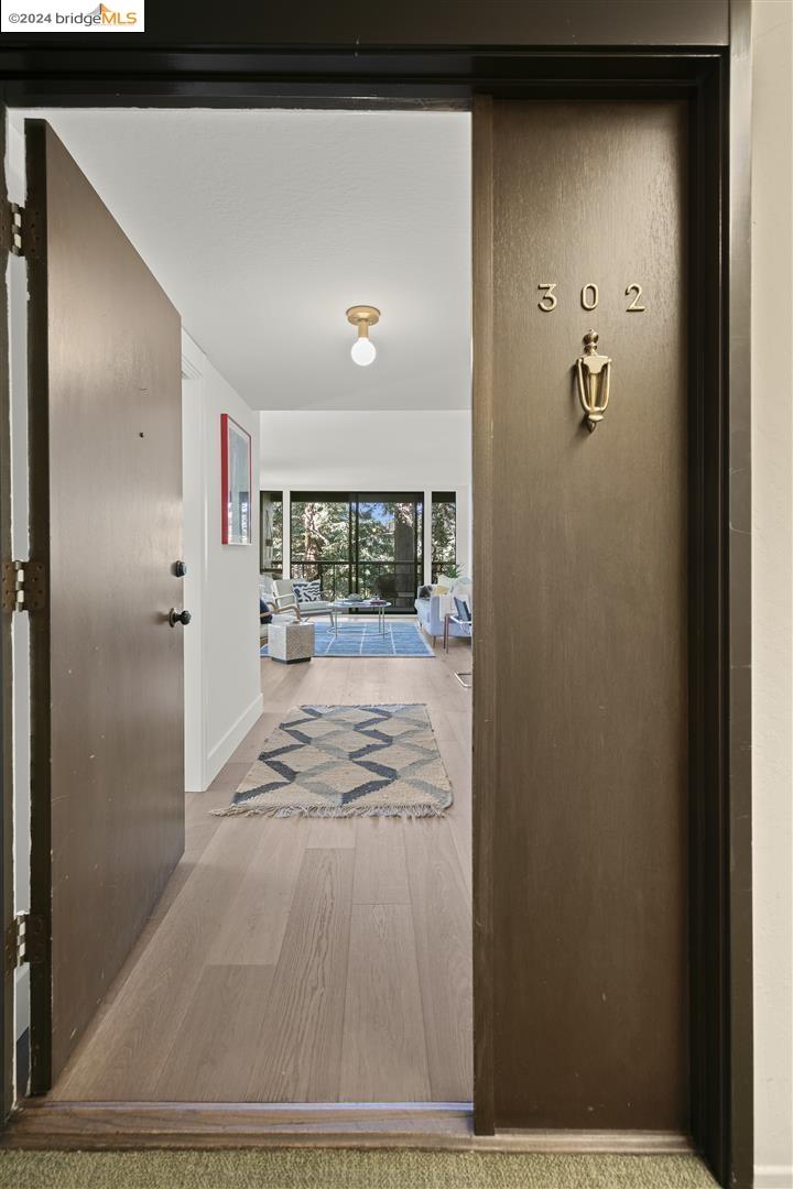 Photo #2: 41070752 Listing 